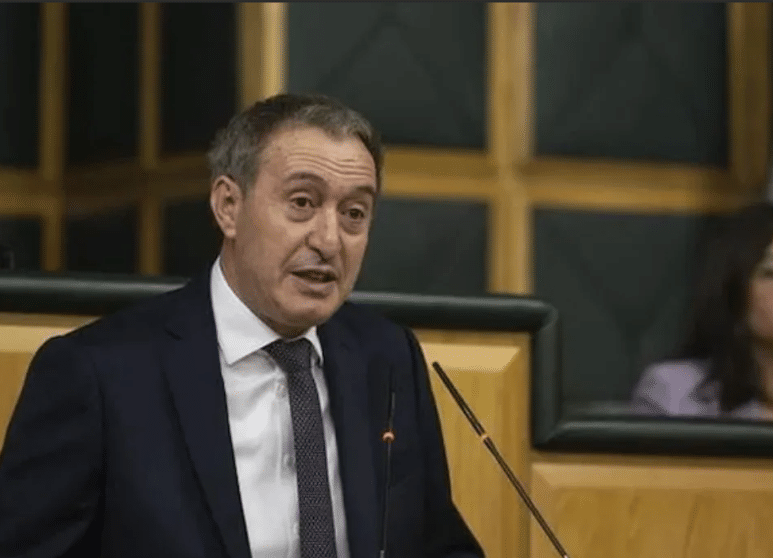 Turquie: un neuvième maire pro-kurde destitué pour « terrorisme » malgré le  dialogue en cours