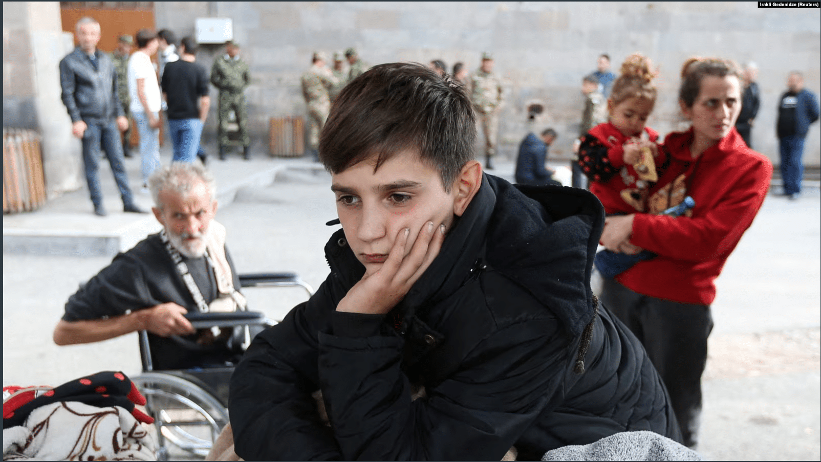 Les réfugiés du Karabakh ne sont pas convaincus par le programme de logement du gouvernement arménien