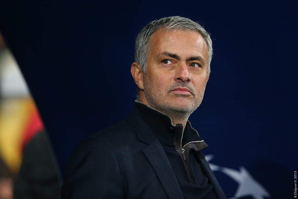 Foot: Galatasaray accuse Mourinho de « propos racistes » après le derby contre Fenerbahçe