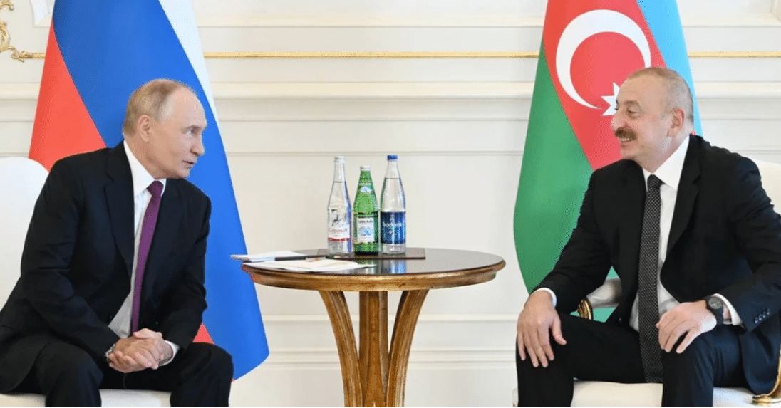 Aliev signe un accord de coopération avec la Russie en matière de fret malgré des tensions accrues