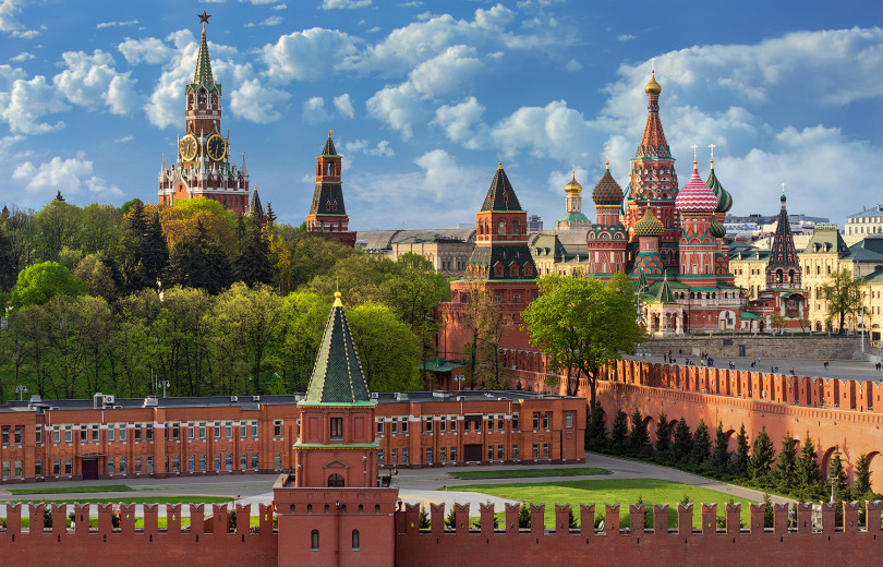 Le Kremlin affirme que le Premier ministre arménien aurait accepté l’invitation du président russe et détaille l’appel téléphonique entre Pachinian et Poutine