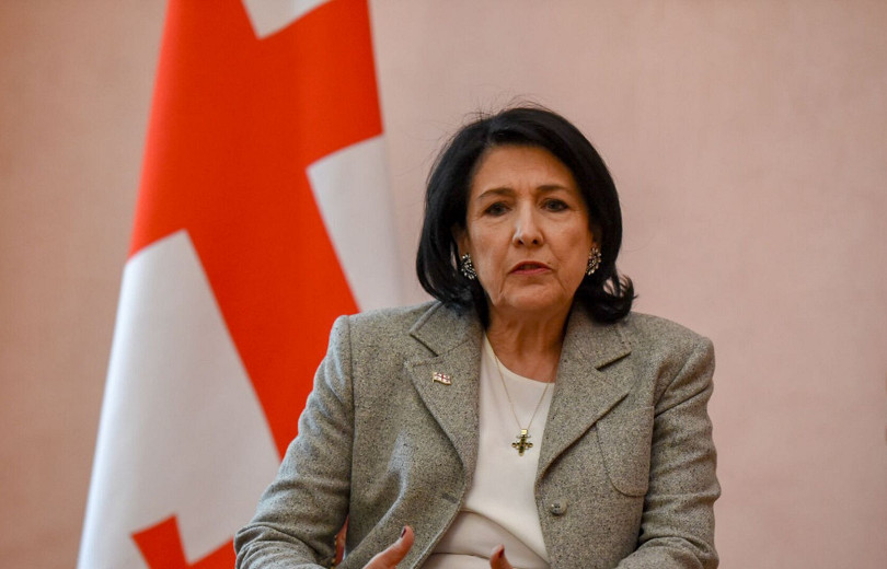 Salomé Zourabichvili l’ex-présidente de Géorgie : Je voudrais présenter mes excuses à nos voisins