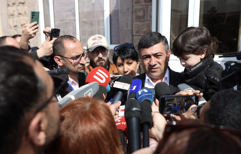 Sarik Minasyan le principal favori des élections municipales de Gumri : celui qui va me gifler n’est pas encore né !