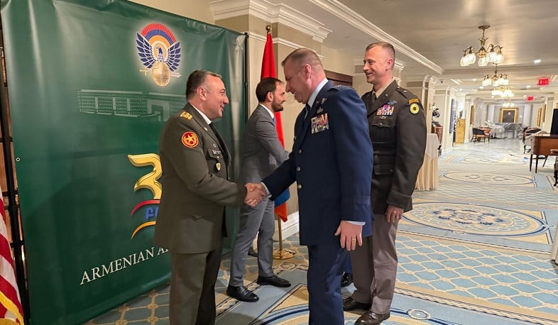 Cérémonie à Washington dédiée au 33e anniversaire de la formation des forces armées arméniennes