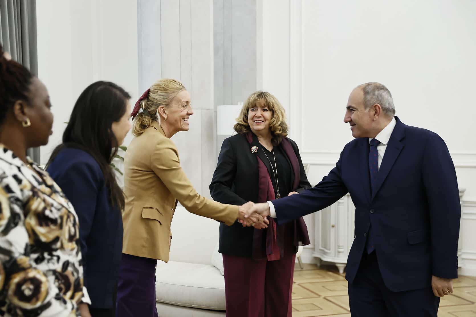 Le gouvernement arménien mettra tout en œuvre pour que la COP17 se déroule dans les meilleures conditions possibles affirme Nikol Pachinian à Astrid Schomaker