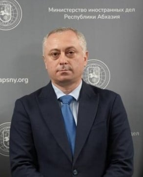 Abkhazie: le candidat prorusse remporte la présidentielle