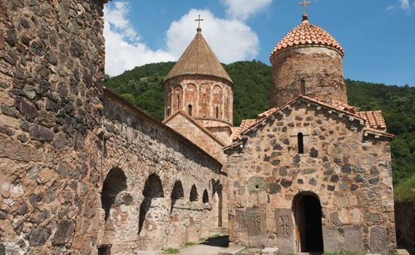 Quel avenir pour le patrimoine arménien du Haut-Karabagh ?