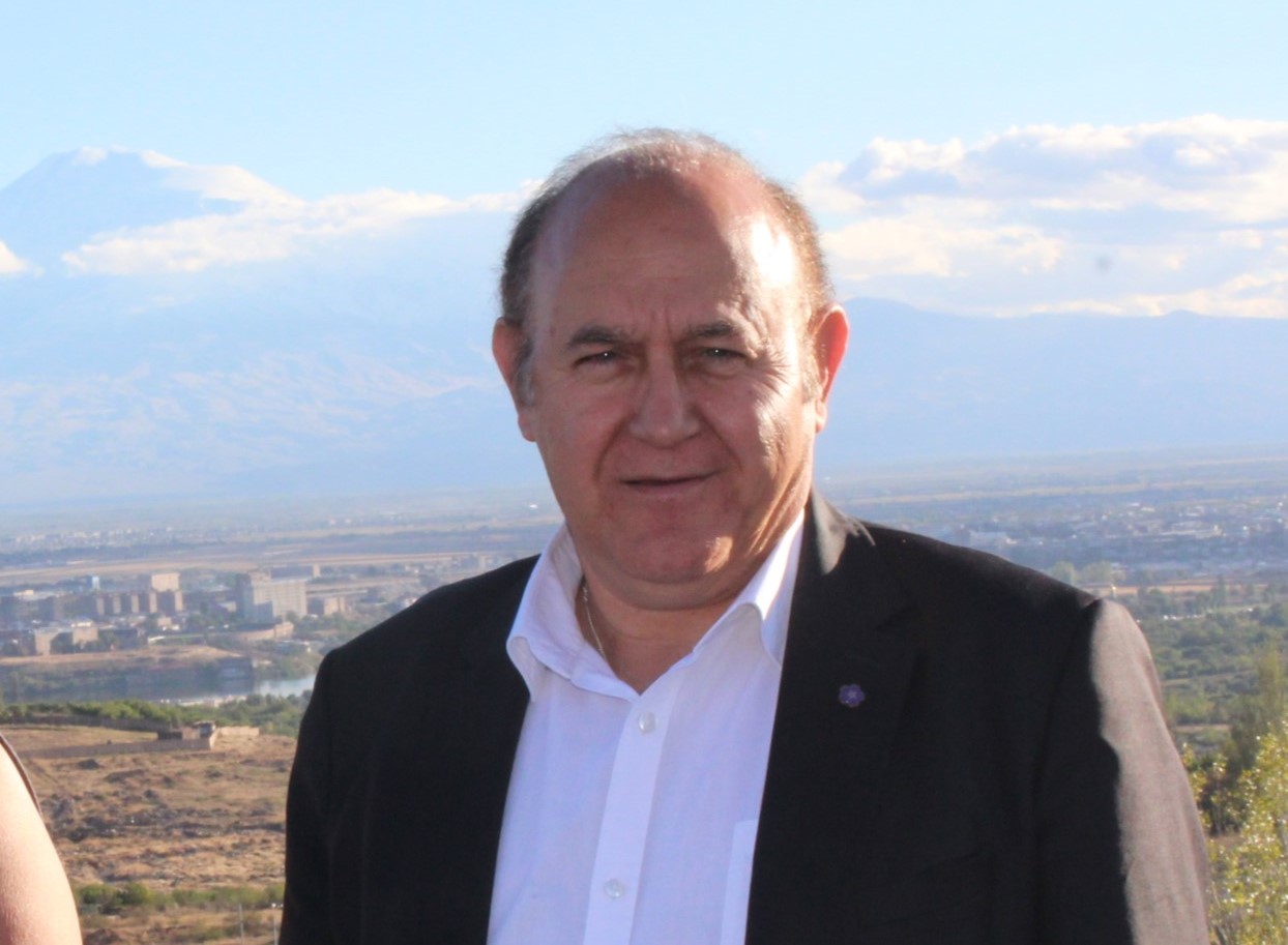 Que vaut le Traité de Paix entre l’Arménie et l’Azerbaïdjan du dictateur Aliev, et quelles garanties ? Par Krikor Amirzayan