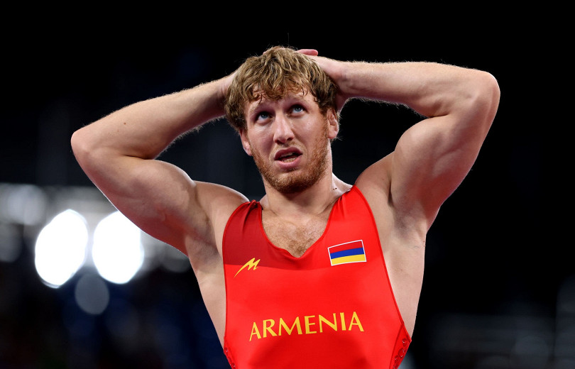 Artur Aleksanyan (Arménie), champion olympique, quadruple champion du monde septuple champion d’Europe, a perdu en demi-finale des Championnats d’Europe de lutte gréco-romaine à Bratislava