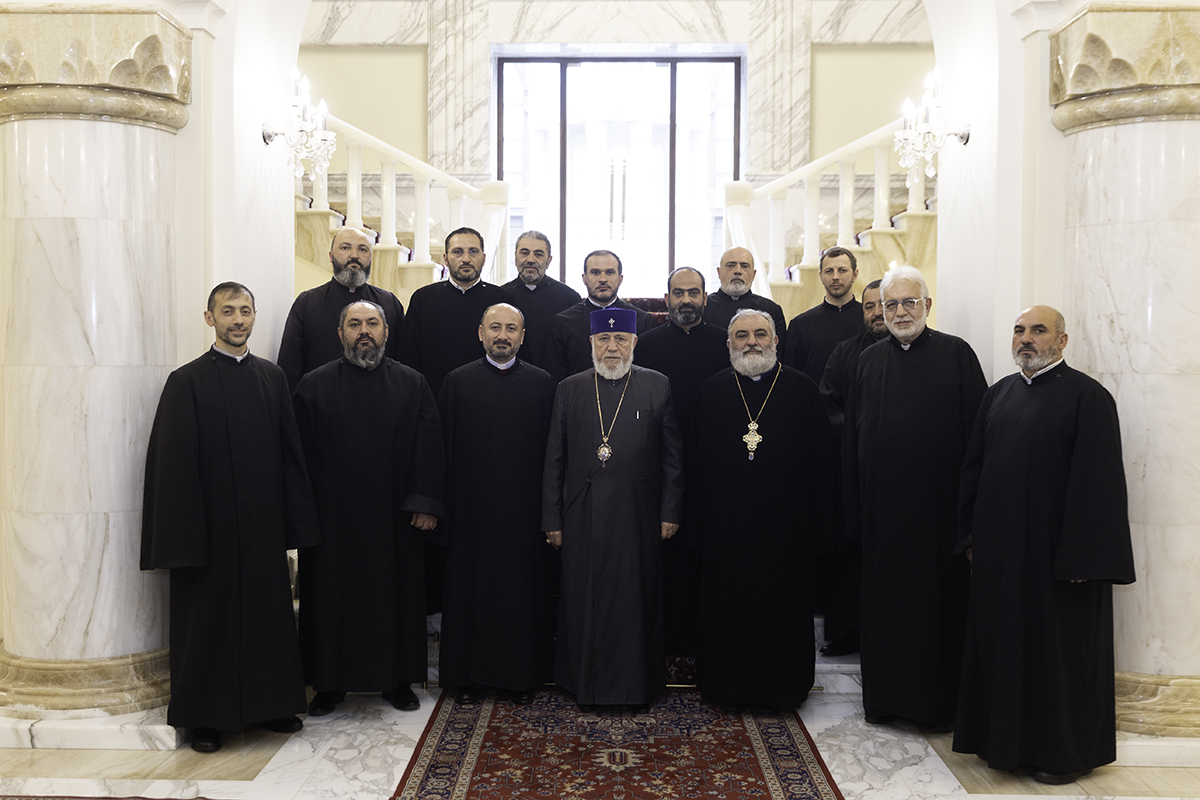 La réponse du Saint-Siège d&rsquo;Etchmiadzine à l&rsquo;événement anti-arménien organisé par l&rsquo;Azerbaïdjan à Rome