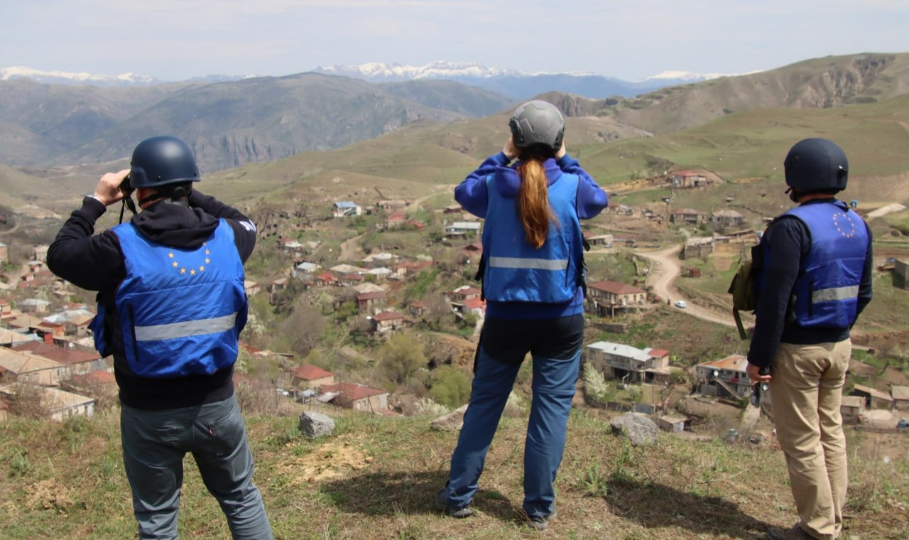 Les coups de feu tirés à Khoznavar ont probablement été tirés depuis des positions azerbaïdjanaises indique la Mission des observateurs de l&rsquo;UE en Arménie