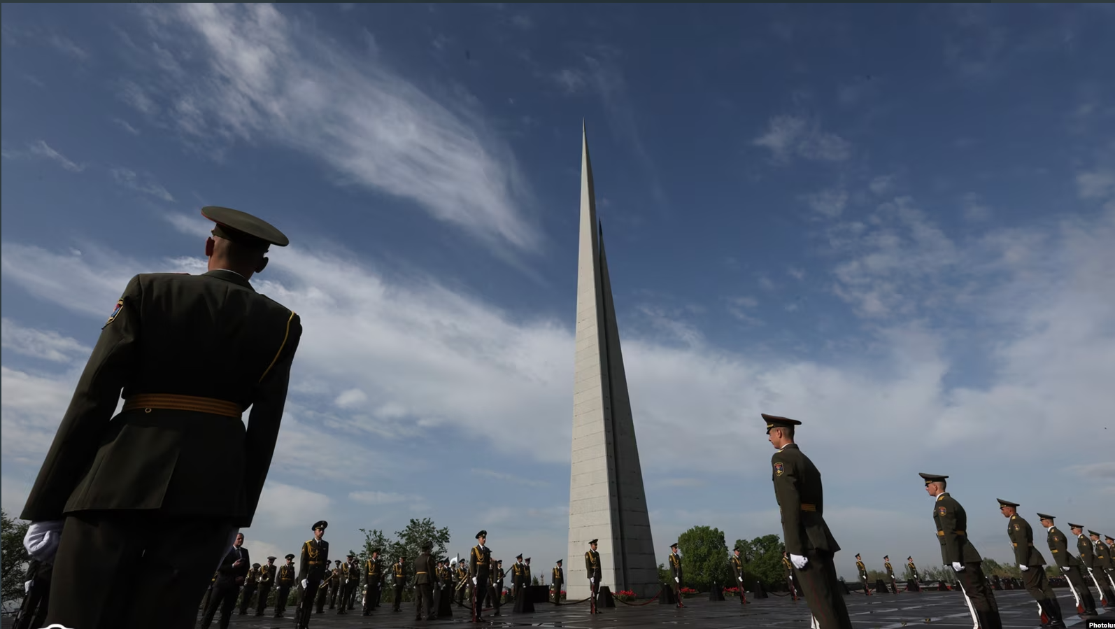 Pashinian publie une déclaration soigneusement formulée à l&rsquo;occasion de l&rsquo;anniversaire du génocide arménien