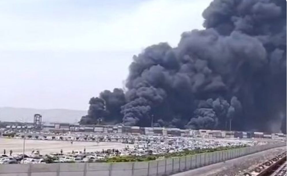 Iran : au moins 18 morts et plus de 750 blessés après une puissante explosion dans le plus grand port commercial du pays