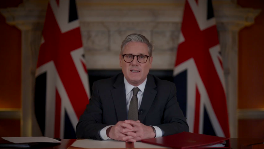 Le principal chef de l&rsquo;opposition turque, le CHP, qualifie le Premier ministre britannique Starmer de « loser » dans une interview au Guardian