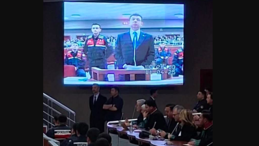 Turquie: le maire emprisonné d&rsquo;Istanbul comparaît au tribunal