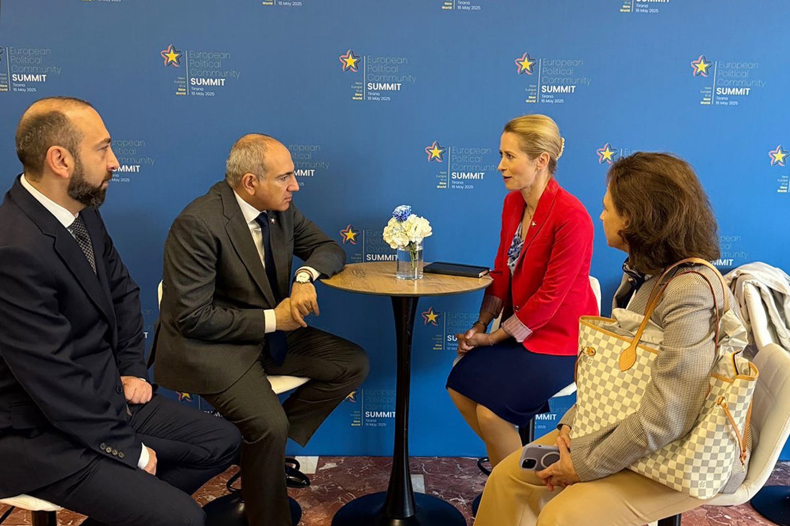 Nikol Pachinian et Kaja Kallas ont discuté des questions liées au développement futur de la coopération entre l&rsquo;Arménie et l&rsquo;UE