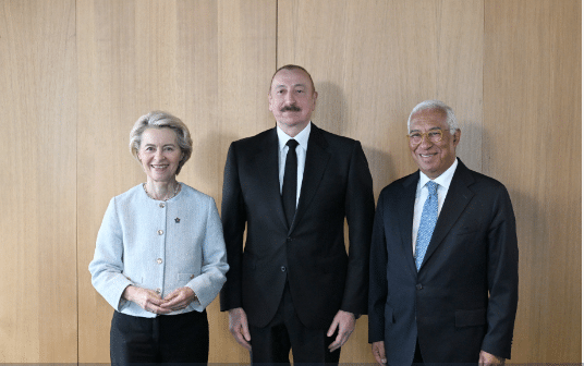 Le président azerbaïdjanais rencontre les présidents du Conseil européen et de la Commission européenne à Tirana