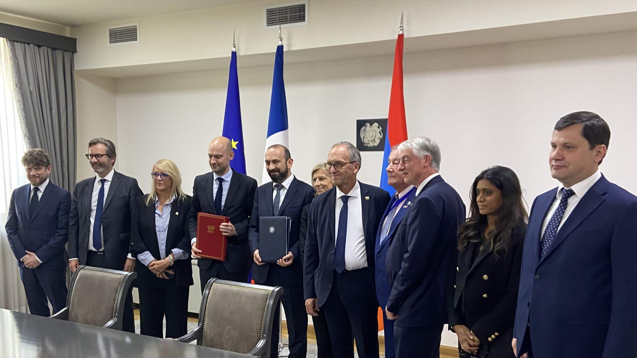 Florence Provendier : Signature de nouveaux accords de dans les domaines politiques et économiques