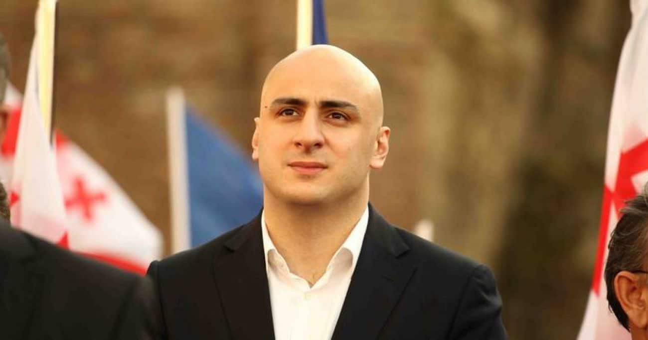 Géorgie: la police arrête un célèbre opposant dans un contexte de répression