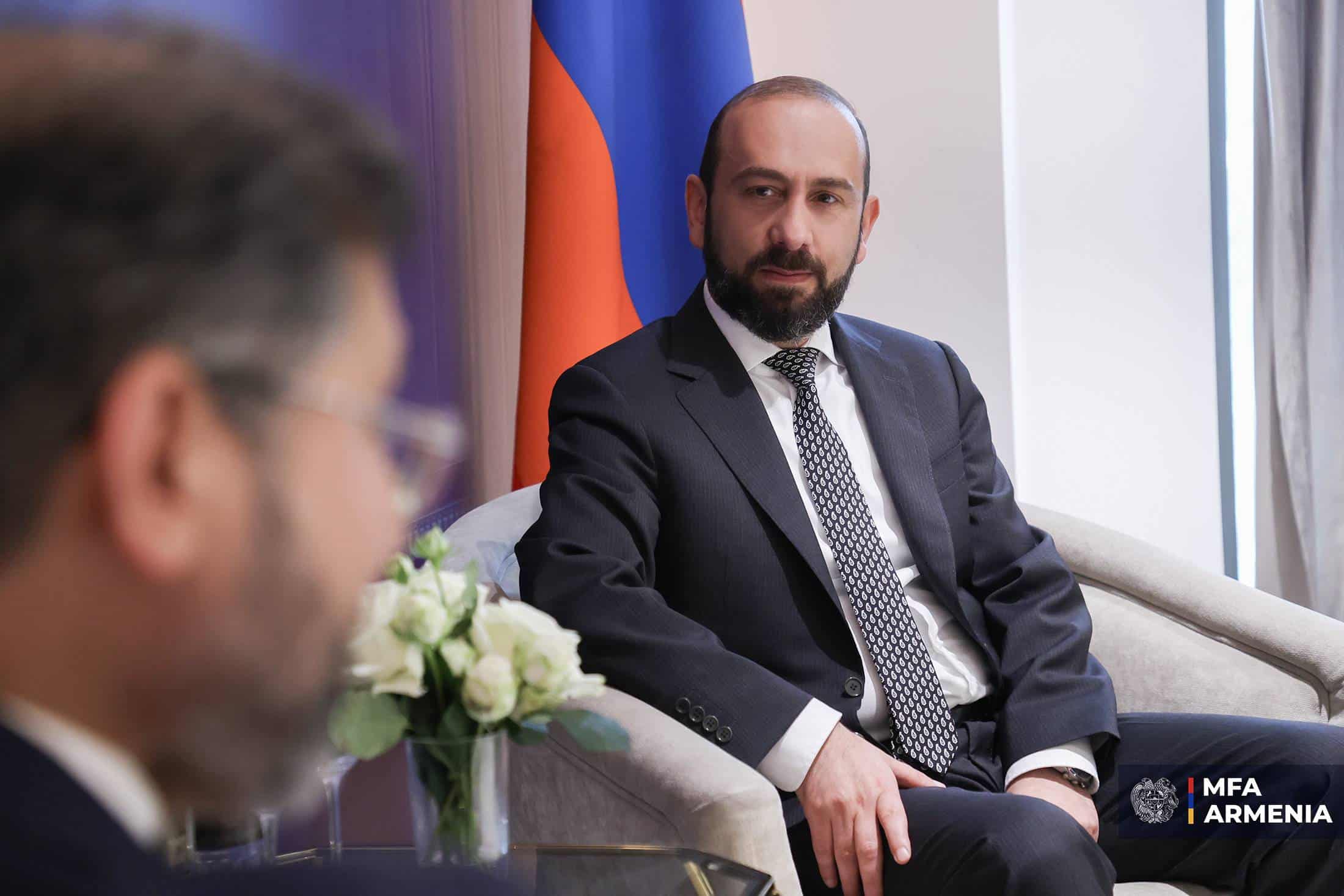 Le chef de la diplomatie arménienne moins optimiste que Pachinian quant au risque d’une offensive de l’Azerbaïdjan