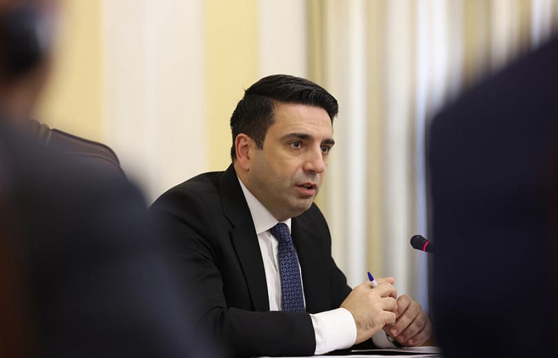 L&rsquo;Arménie condamne l&rsquo;attaque contre l&rsquo;Iran et appelle à une désescalade immédiate affirme Alen Simonyan le président de l’Assemblée nationale