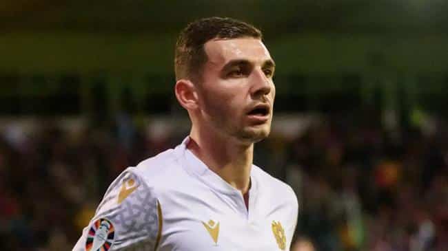 L’international arménien Eduard Spertsyan serait « proche de signer au PSG » lors du Mercato d’été selon le site « Foot sur 7 »
