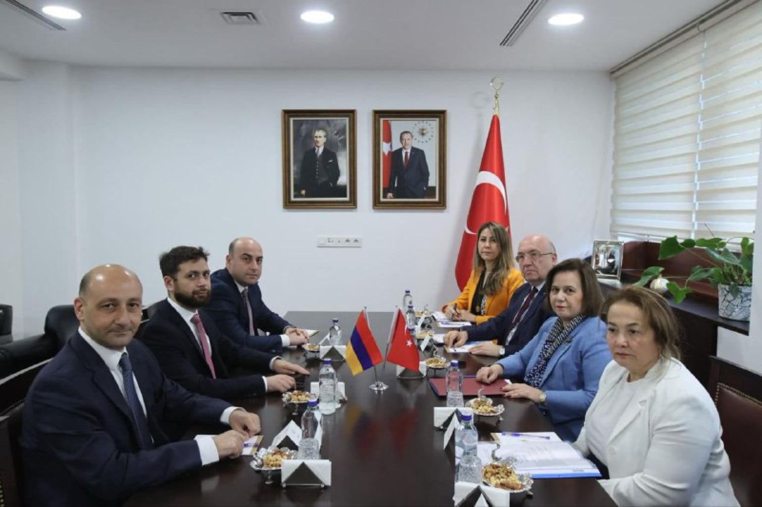 Rencontre des vice-ministres des Affaires étrangères d’Arménie et de Turquie à Ankara