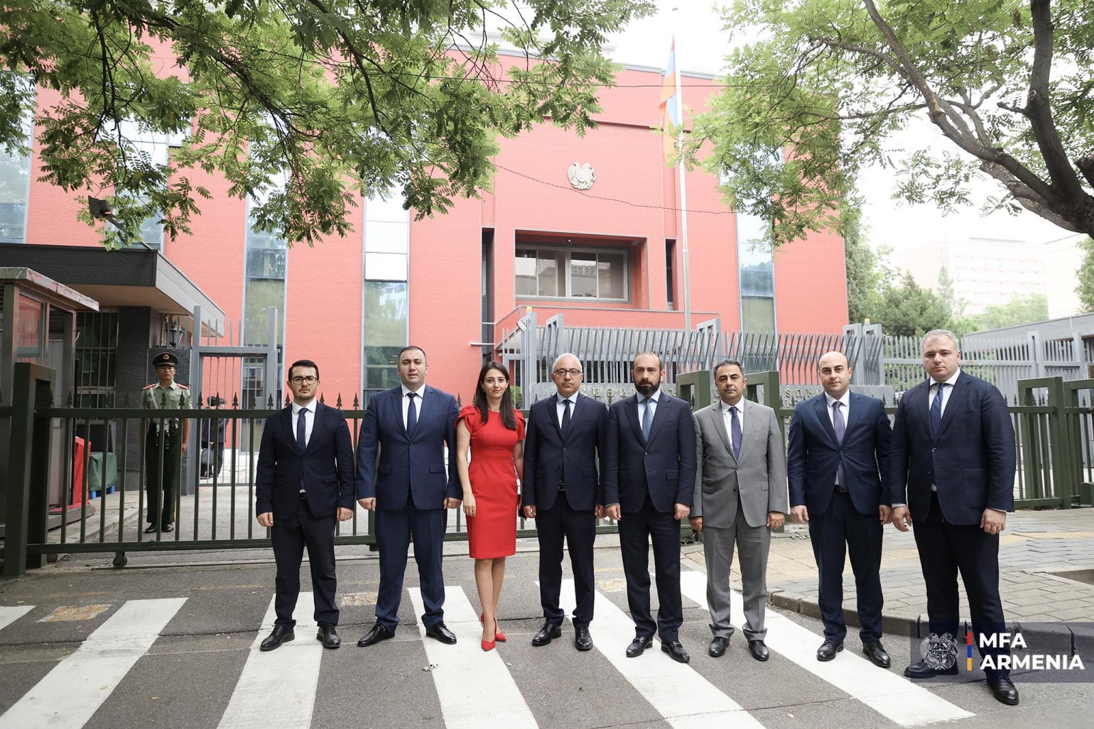 La visite officielle de d’Ararat Mirzoyan en Chine s&rsquo;est conclue par un entretien de travail à l&rsquo;ambassade d&rsquo;Arménie à Pékin