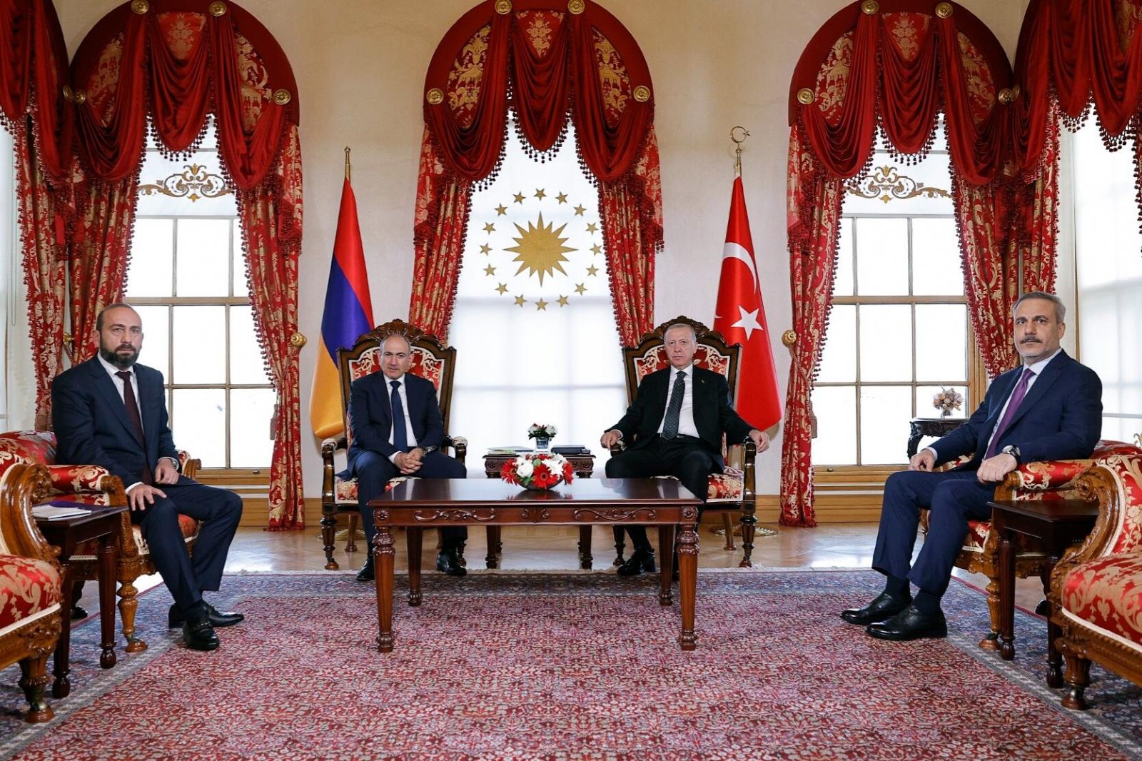 La normalisation des relations et la paix sont essentielles pour l&rsquo;Arménie affirme le ministre des Affaires étrangères en visite en Turquie