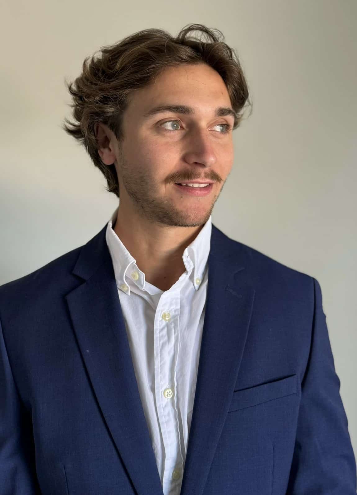 Azad Iliozer, de Valence aux États-Unis : un jeune ingénieur français qui bâtit l’Amérique de demain