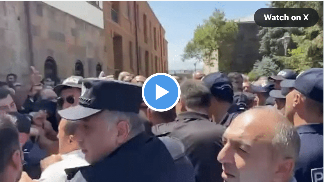 Nouveau jour d&rsquo;affrontement entre le gouvernement d&rsquo;Arménie et l&rsquo;Eglise