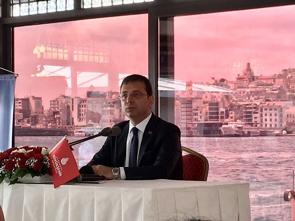 Turquie: le maire d&rsquo;Istanbul devant la justice pour des critiques contre un procureur