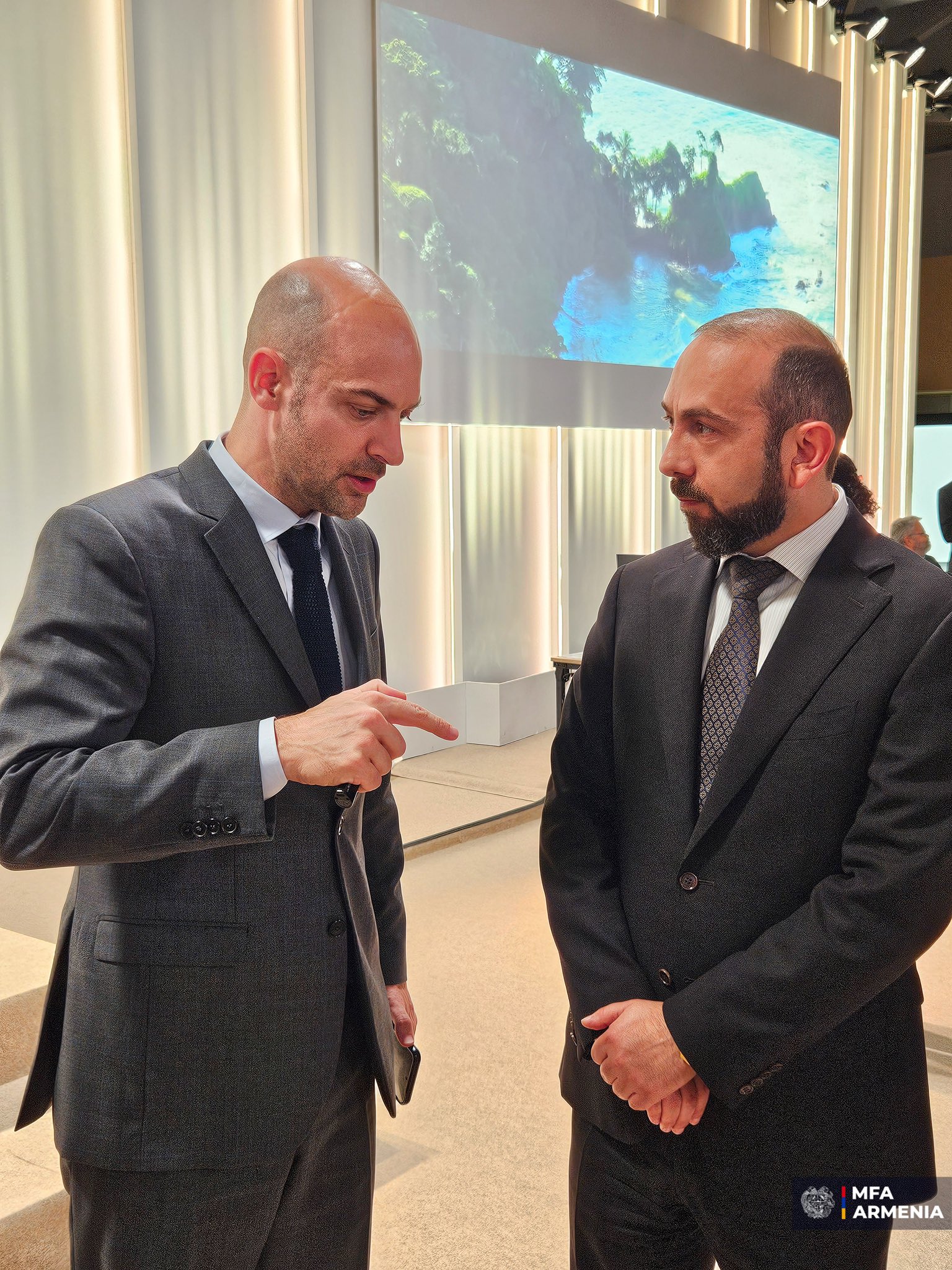 Nice : Rencontre diplomatique entre les ministres des Affaires étrangères arménien et français