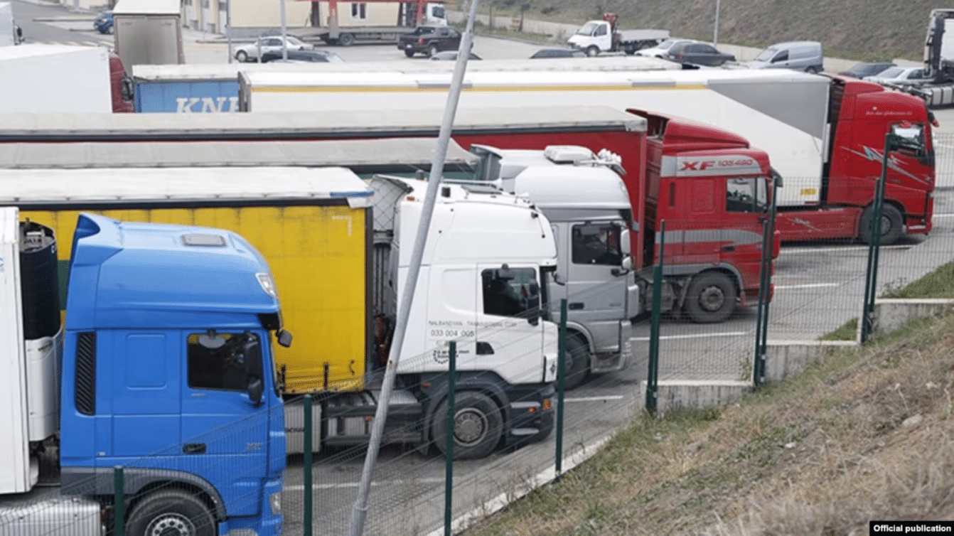 L&rsquo;Arménie interdit « temporairement » l&rsquo;entrée des camions en provenance de Géorgie en raison d&rsquo;obstacles au transit