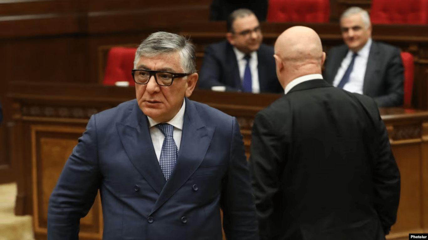 Un magnat pro-gouvernemental ne confirme pas être interdit d&rsquo;entrée en Russie