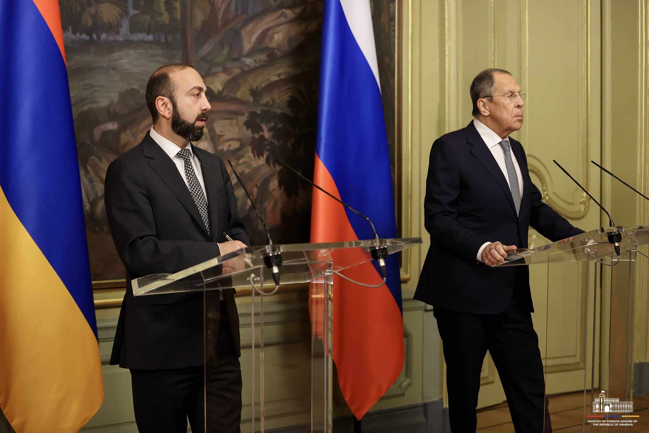 La Russie accusée d’ “ingérence » par le chef de la diplomatie arménienne après les propos de son homologue russe critiquant les « attaques injustifiées » contre l’Eglise apostolique arménienne