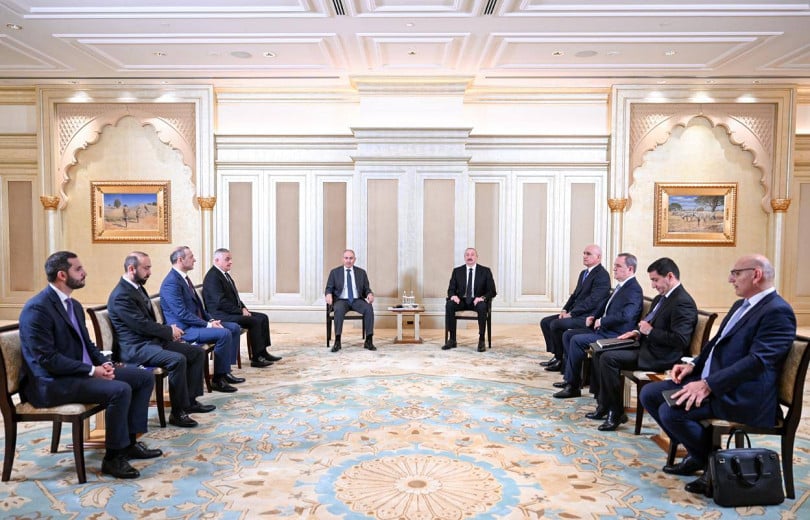 Le ministère des Affaires étrangères de la République d&rsquo;Arménie fournit des détails sur la rencontre entre Nikol Pachinian et Ilham Aliev