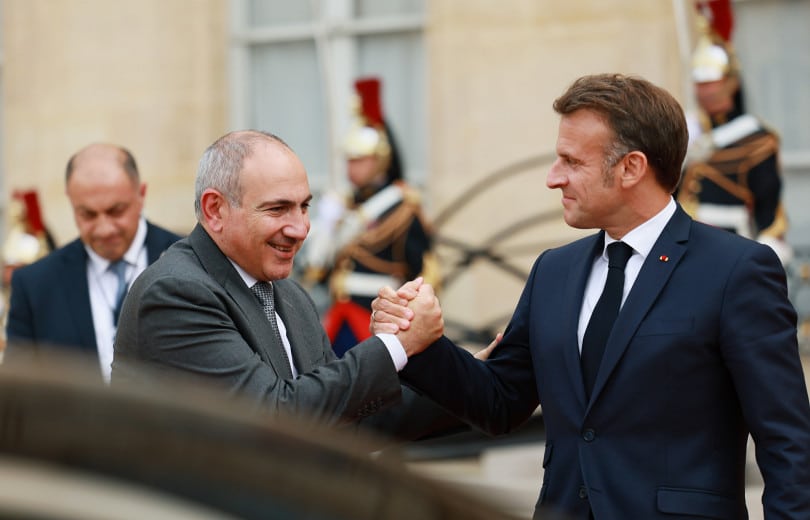 Emmanuel Macron a souligné l&rsquo;objectif de consolider le partenariat bilatéral stratégique avec l&rsquo;Arménie
