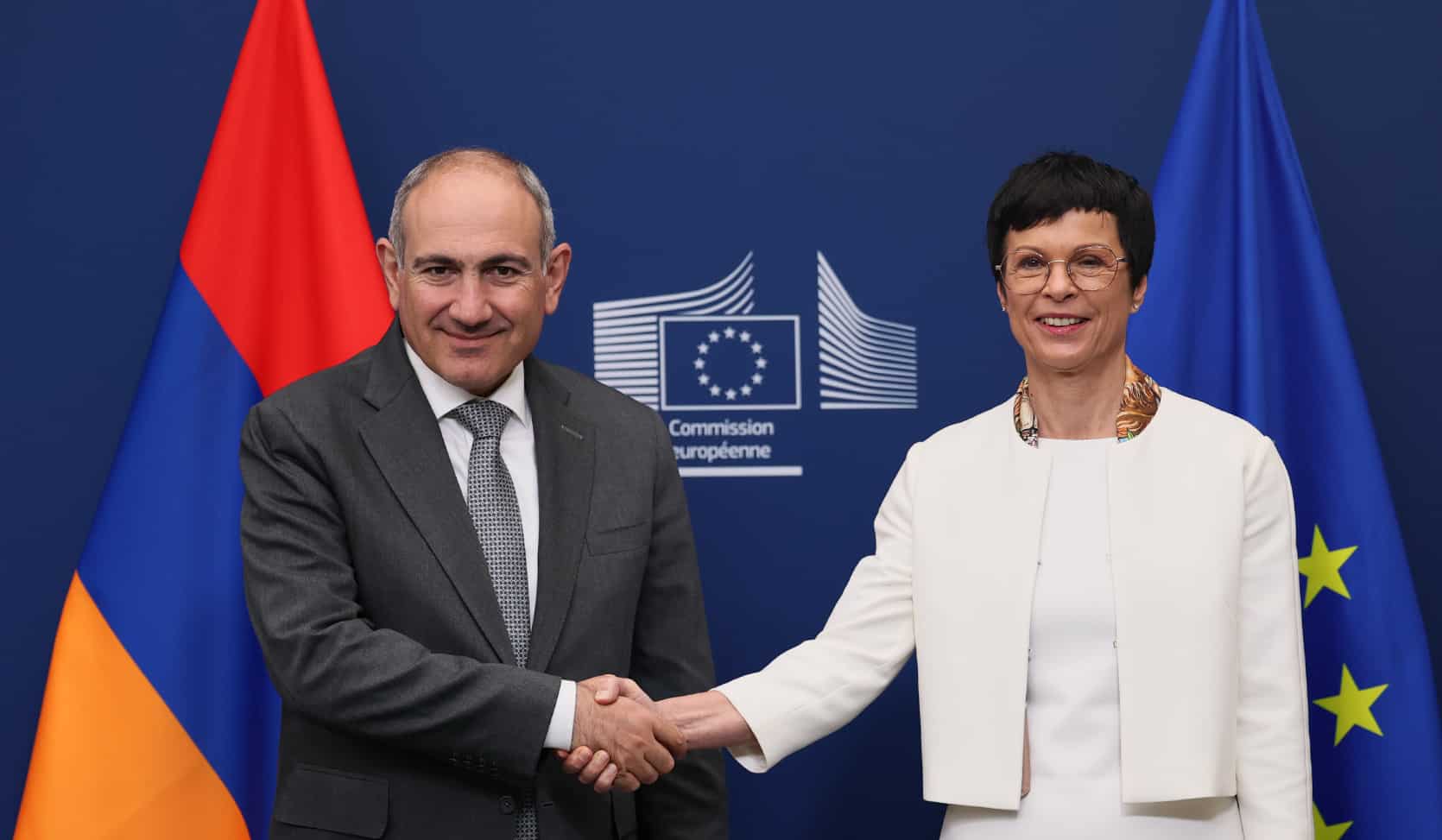 Nikol Pachinian a discuté à Bruxelles des prochaines étapes du développement de la coopération Arménie-UE avec la commissaire européenne à l&rsquo;Élargissement