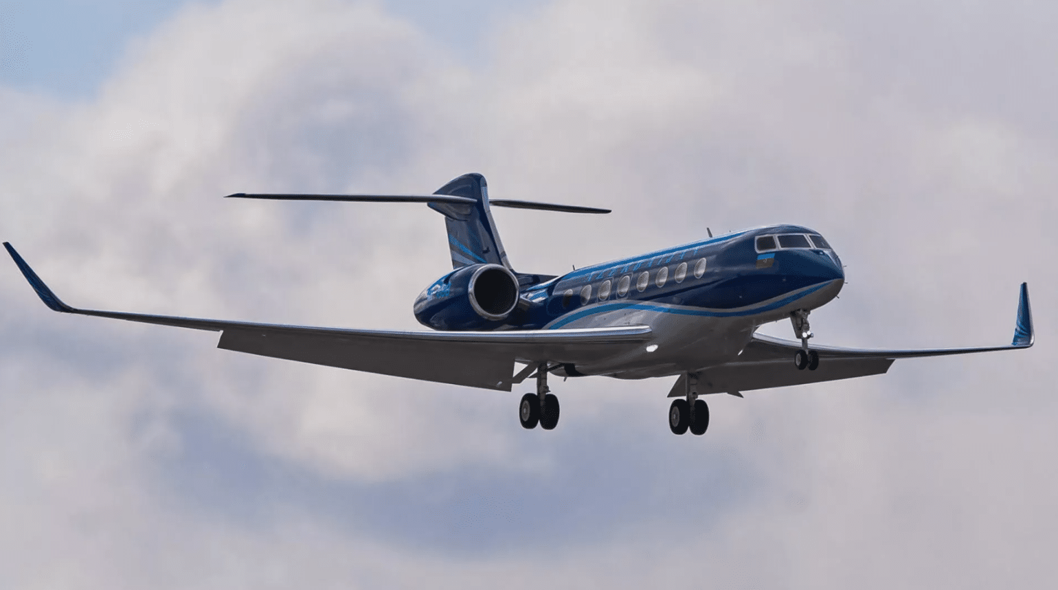 Pourquoi les avions azerbaïdjanais ont-ils commencé à survoler le Syunik au sud de l’Arménie ?