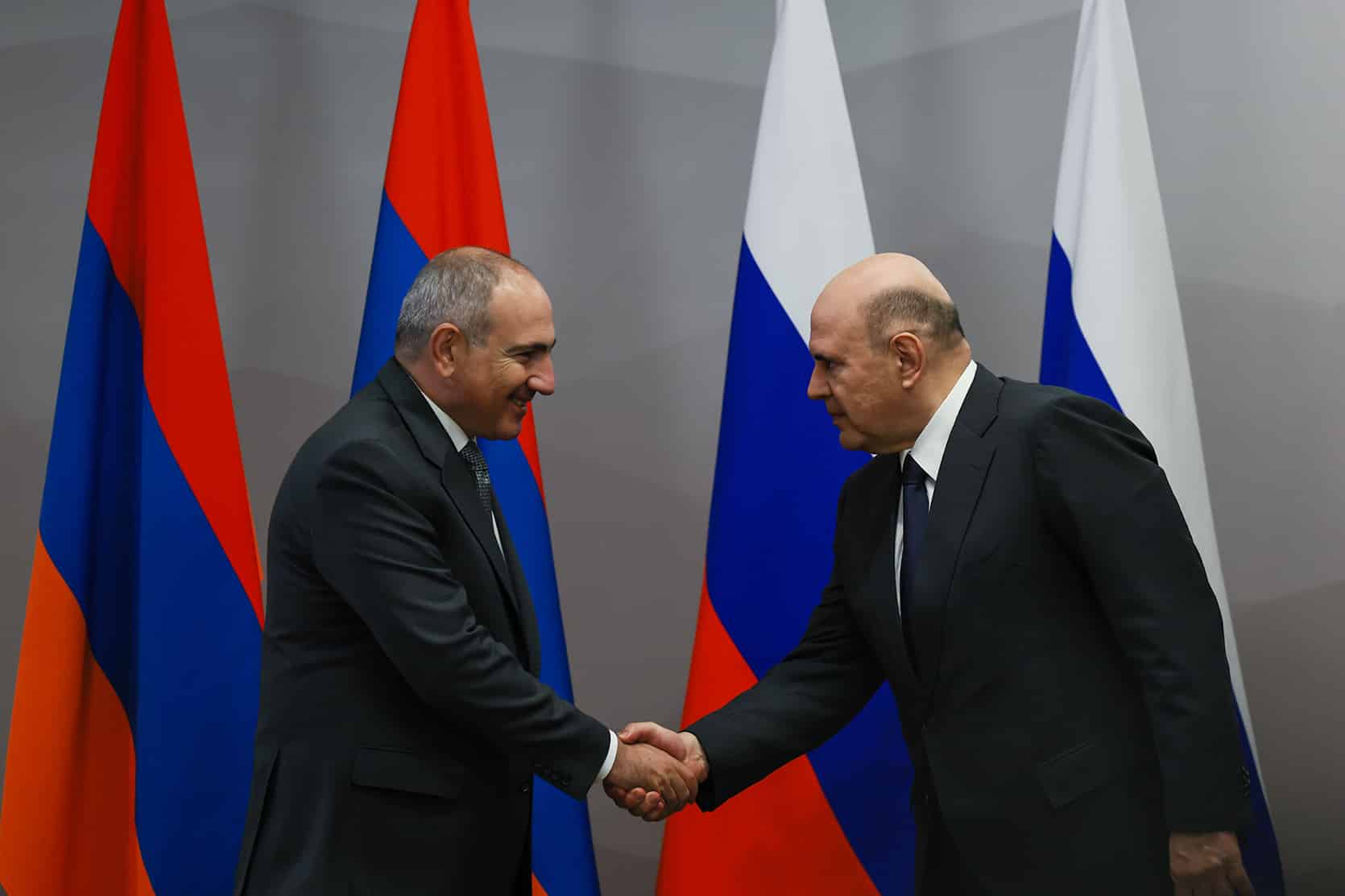 En visite en Russie, Pachinian réaffirme la volonté de l’Arménie de rester membre de l’Union économique eurasiatique