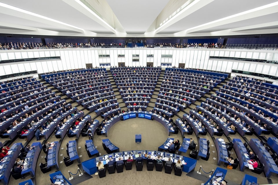Des députés européens demandent le retrait des troupes azerbaïdjanaises d&rsquo;Arménie