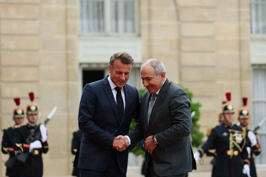 Entretien téléphonique entre Pachinian et Macron : La paix ouvre de nouvelles opportunités en Arménie et dans la région