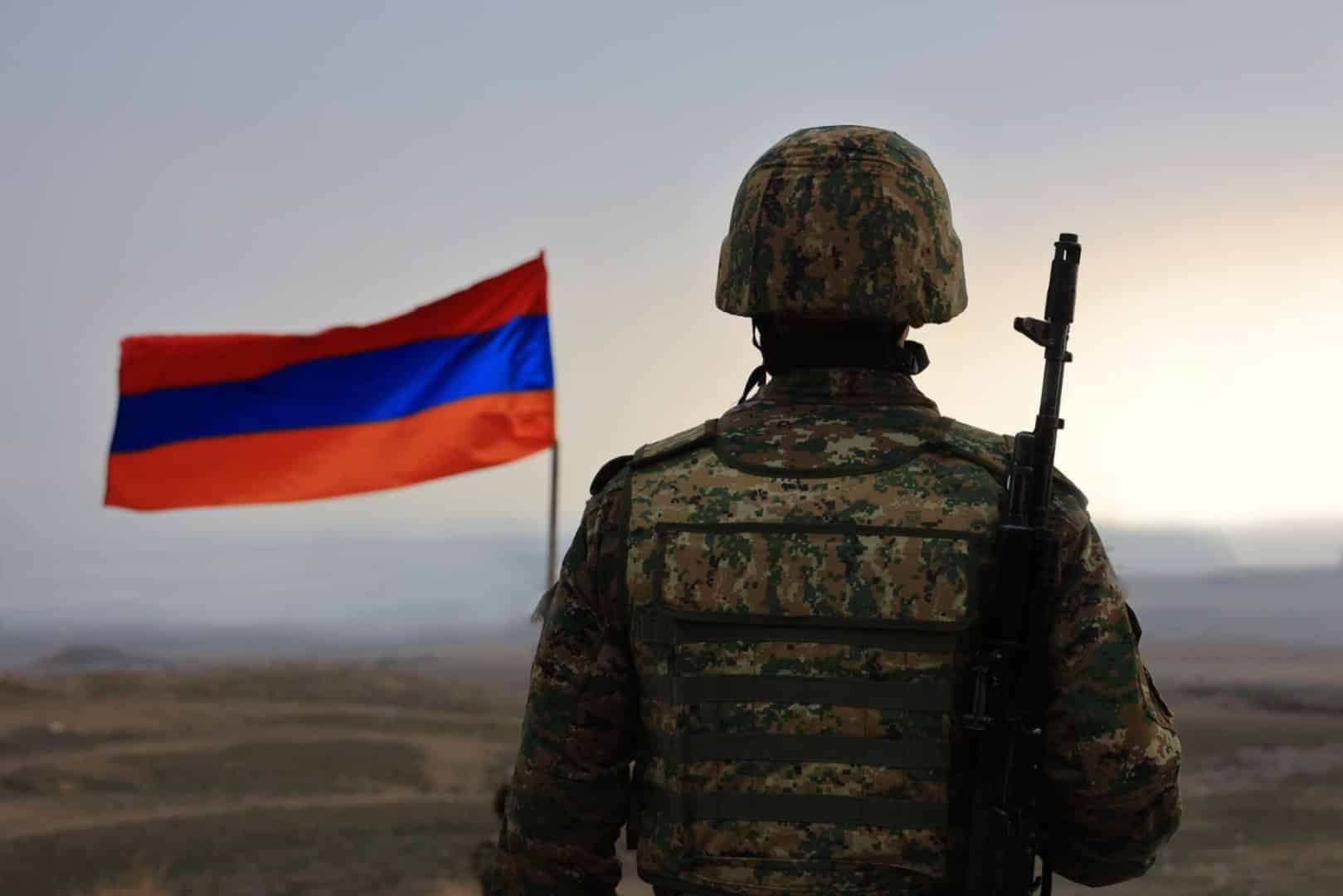 La vie du soldat Arménien blessé par balle n&rsquo;est pas en danger affirme le ministère arménien de la Défense