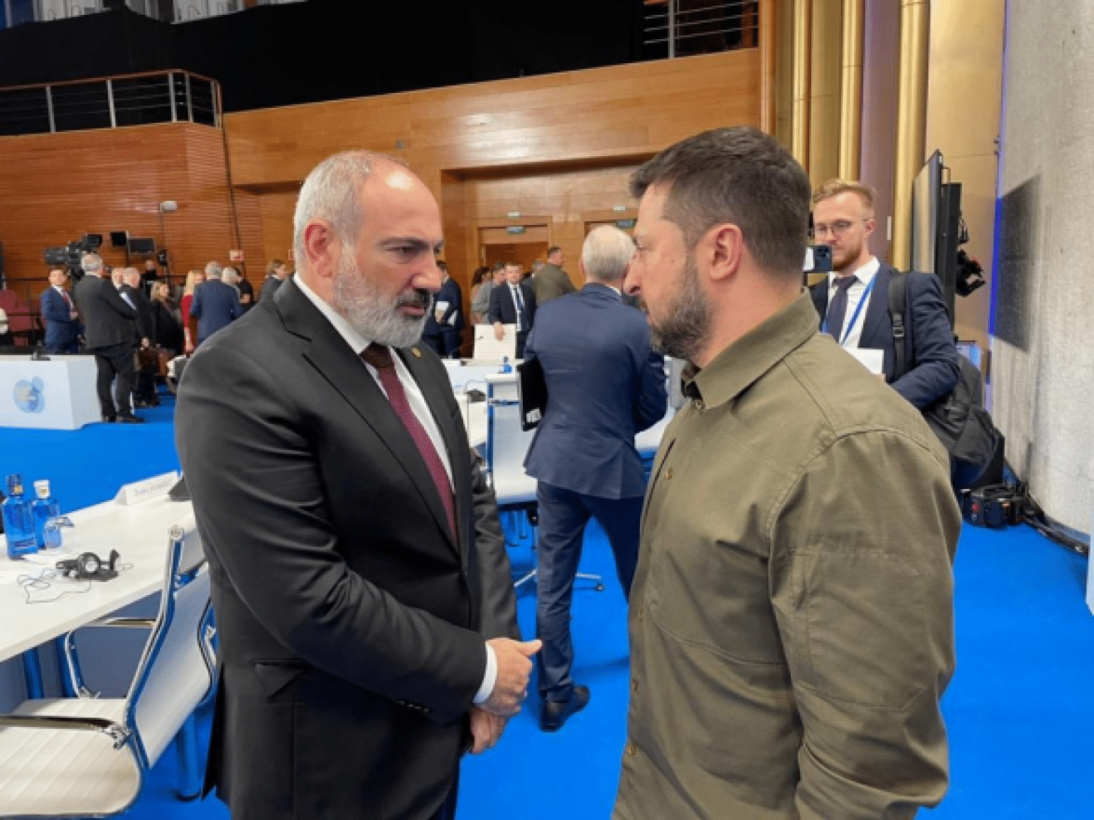 Pachinian à Zelensky : J&rsquo;espère que la paix régnera bientôt en Ukraine et que, grâce à la stabilité, nous pourrons donner un nouvel élan aux relations interétatiques entre l&rsquo;Arménie et l&rsquo;Ukraine