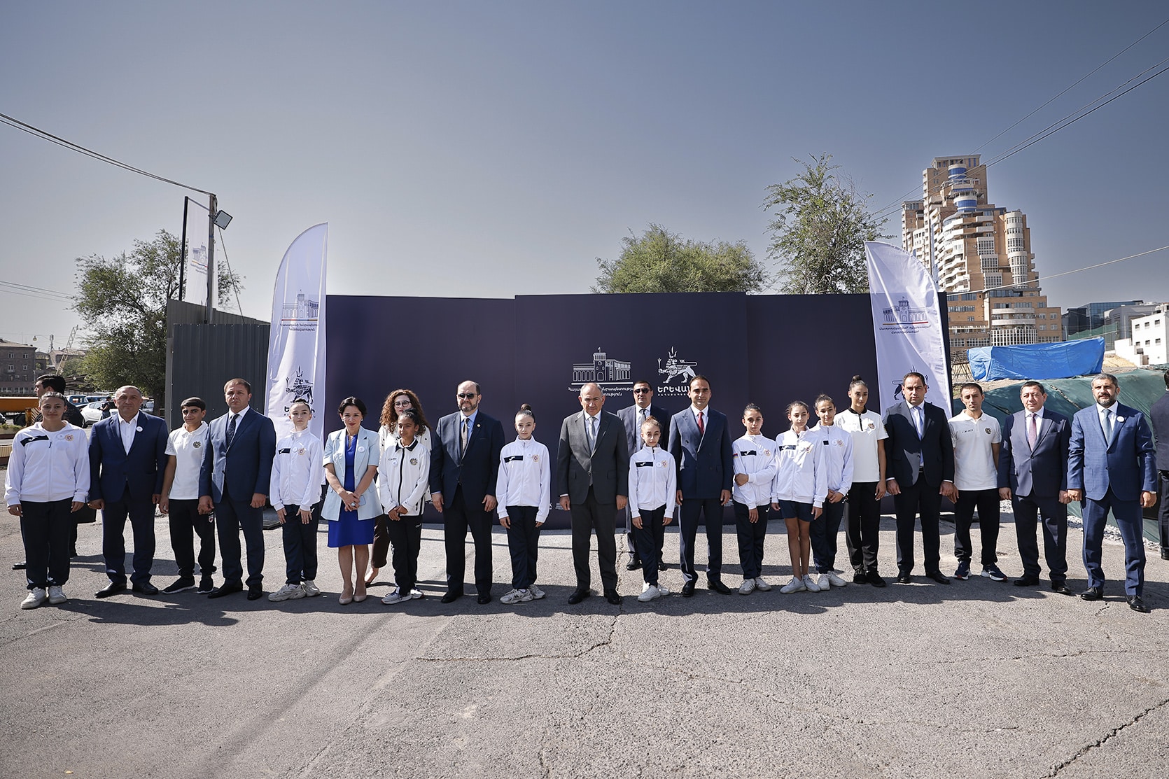 Nikol Pachinian a assisté à la cérémonie de la première pierre de la fondation de l&rsquo;École des sports Albert Azaryan de la capitale arménienne