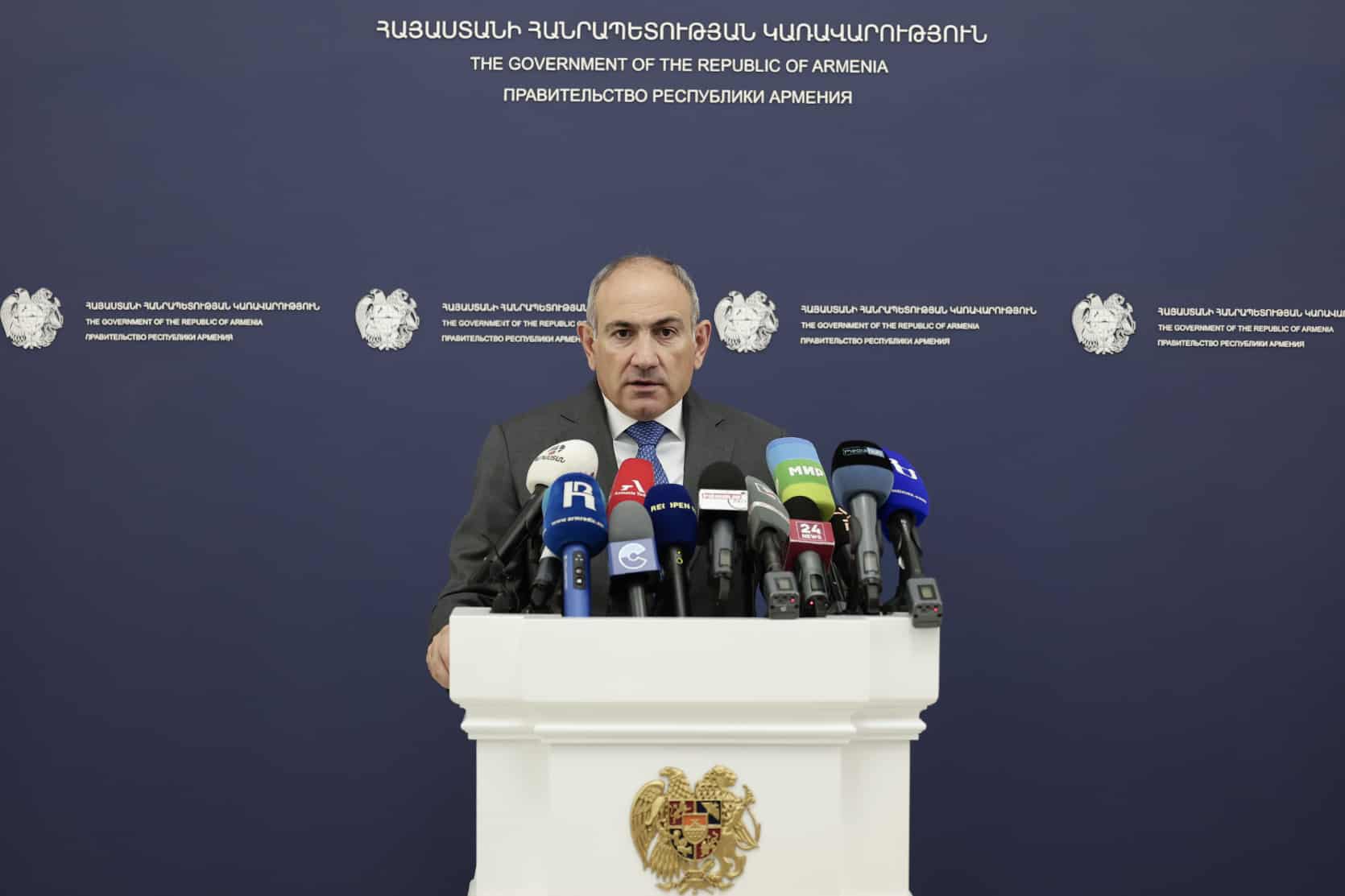 De « 3 millions de Premiers ministres » à « Le gouvernement, c’est moi » : Pashinyan change de ton