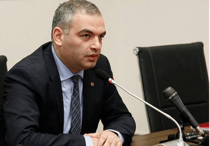 Hayk Demoyan : On entraîne vos yeux à voir le Mémorial du Génocide arménien dans un état de ruine