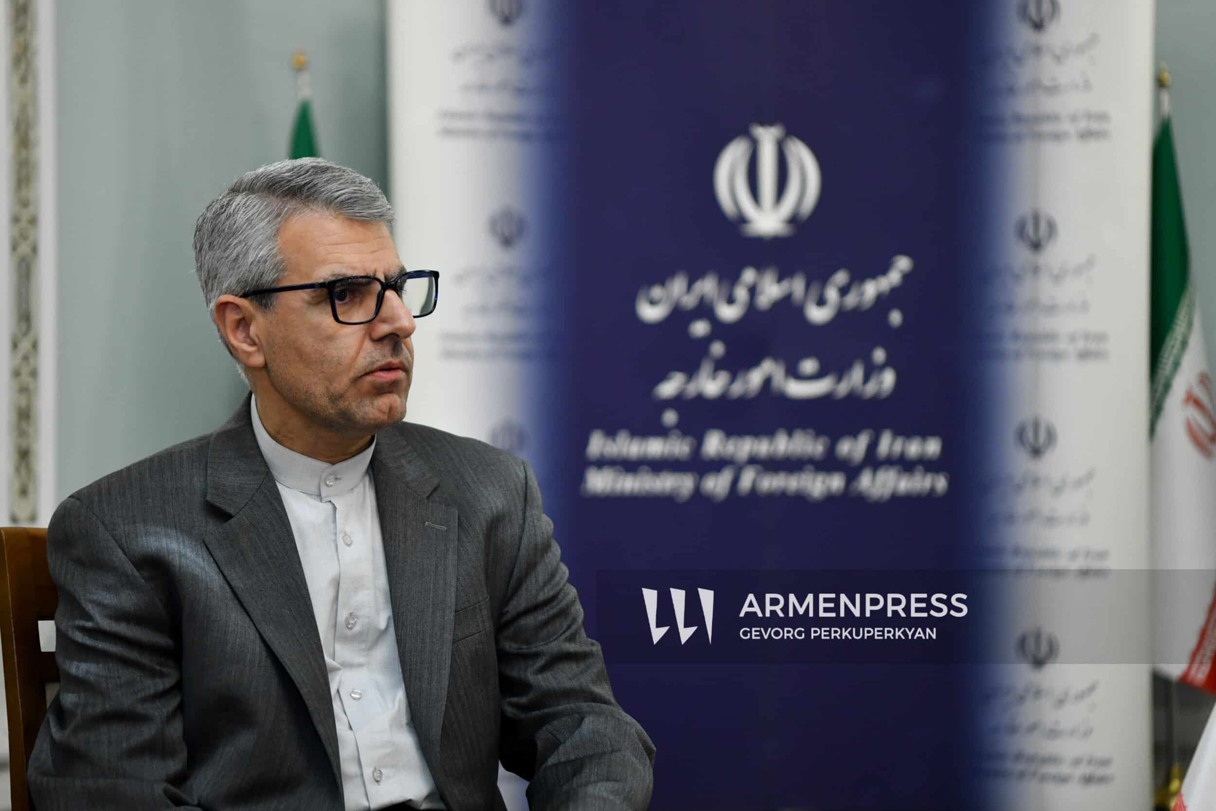 L&rsquo;Iran réaffirme son soutien à la vision arménienne visant à débloquer les liaisons de transport régionales