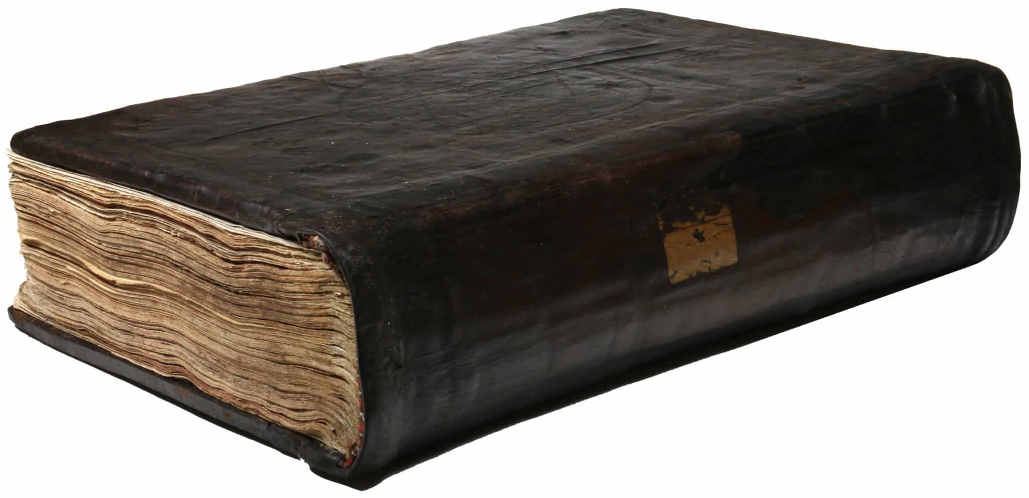 Le gouvernement arménien va acquérir un manuscrit du XIIIe siècle pour le Matenadaran